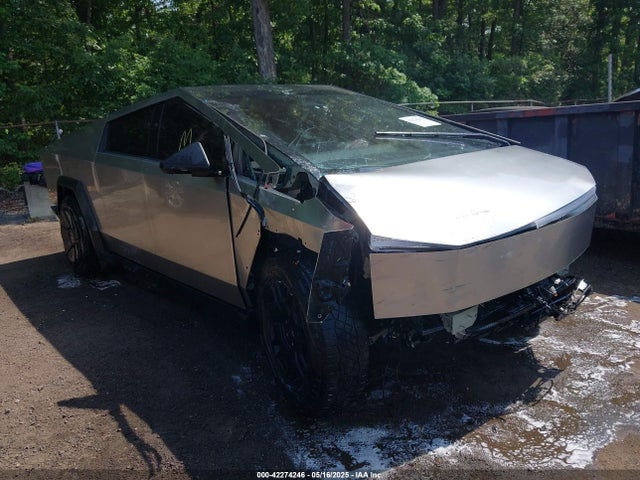 2024 TESLA CYBERTRUCK 7G2CEHED1RA008660 Photo 0