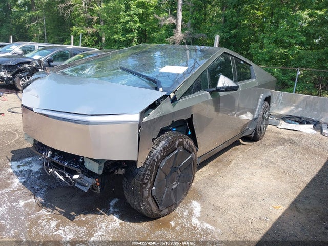 2024 TESLA CYBERTRUCK 7G2CEHED1RA008660 Photo 1