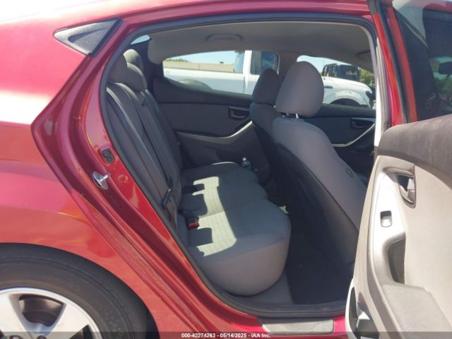 5NPDH4AE1EH531519 Hyundai ELANTRA SE