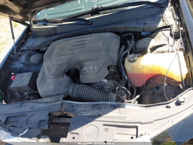 2018 CHRYSLER 300 2C3CCAGG2JH177647 Photo 9
