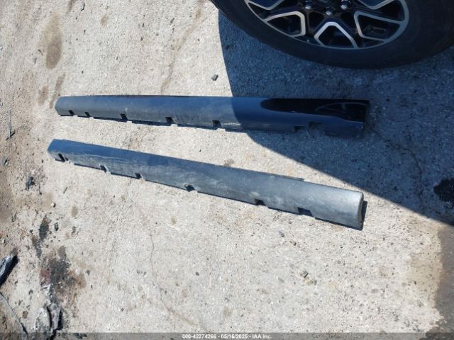2C3CCAGG2JH177647 Chrysler 300 S