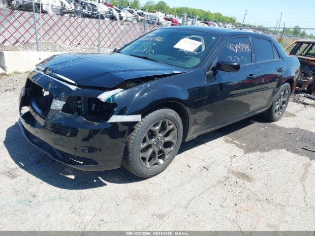 2018 CHRYSLER 300 2C3CCAGG2JH177647 Photo 1