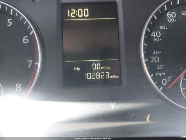 1VWAT7A38FC122901 Volkswagen Passat 1.8t Limited Edition