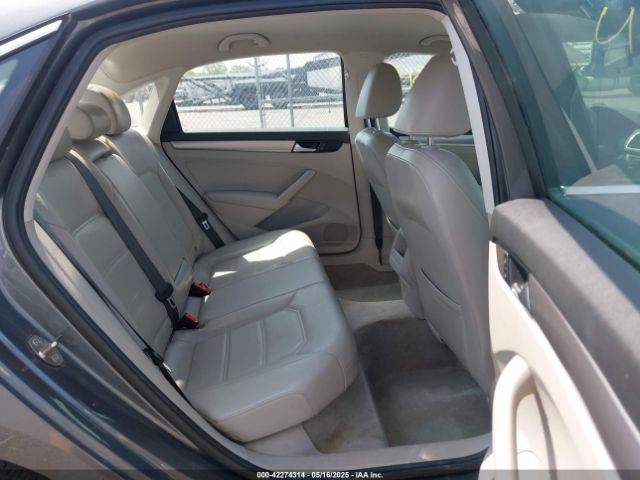 1VWAT7A38FC122901 Volkswagen Passat 1.8t Limited Edition