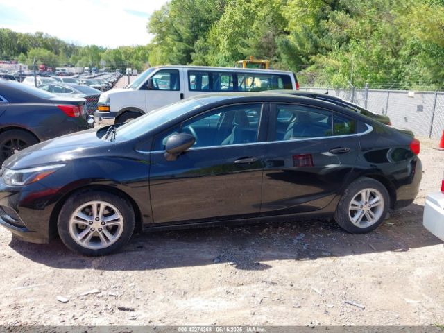 1G1BE5SM1H7143090 Chevrolet Cruze Lt Auto