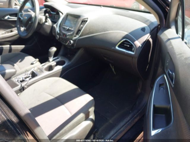1G1BE5SM1H7143090 Chevrolet Cruze Lt Auto
