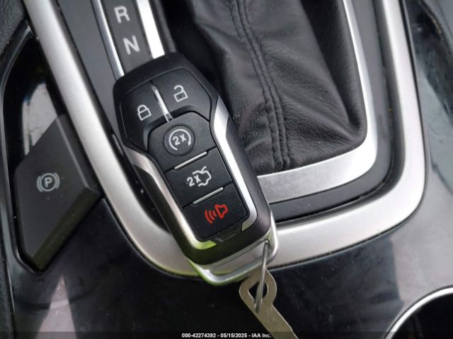 2FMPK4J8XGBC48801 Ford EDGE SEL