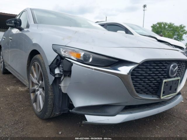 3MZBPACL0LM131878 Mazda Mazda3 Select Package