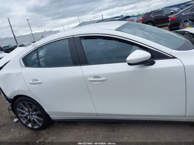 JM1BPBDM1K1116172 Mazda Mazda3 Preferred Package