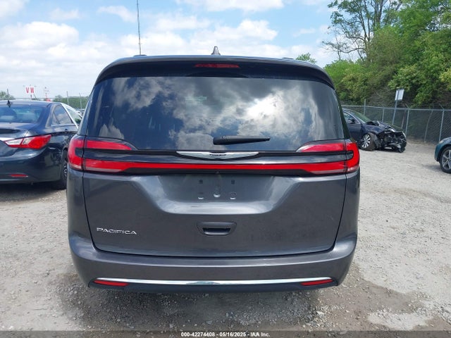 2C4RC1BG2NR176124 Chrysler Pacifica Touring L