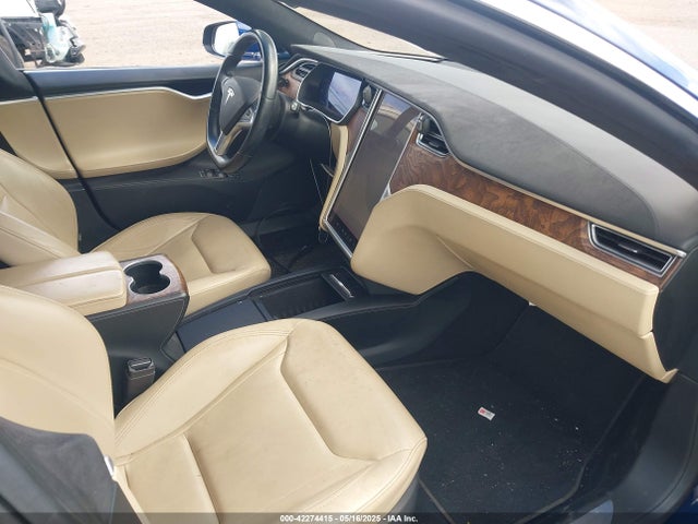 2016 TESLA MODEL S 5YJSA1E18GF174200 Photo 4