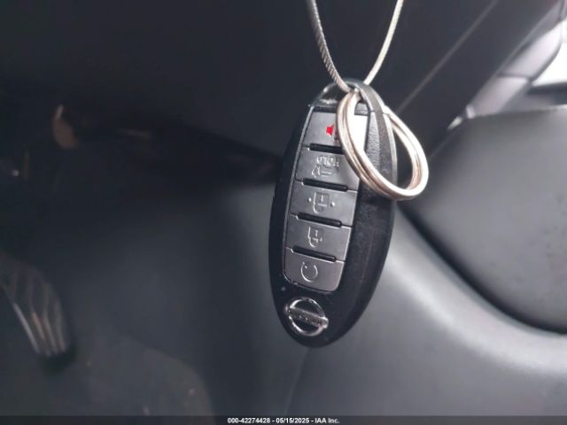 5N1AT2MT6KC759034 Nissan Rogue Sl