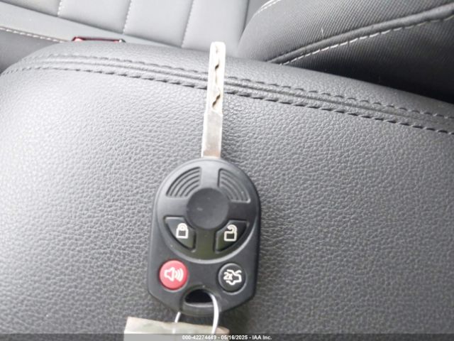 1FMCU9GXXGUC86771 Ford ESCAPE SE