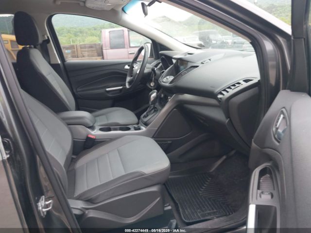 1FMCU9GXXGUC86771 Ford ESCAPE SE