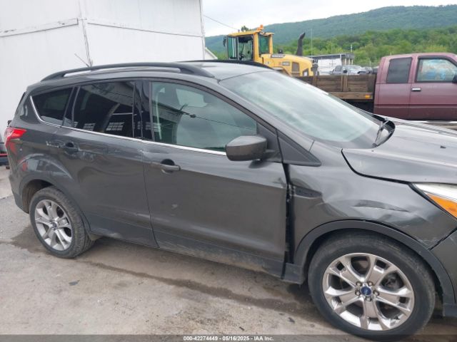 1FMCU9GXXGUC86771 Ford ESCAPE SE
