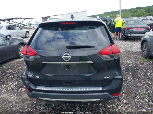5N1AT2MT2HC883827 Nissan 2017