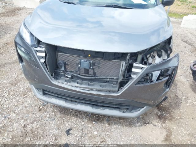 5N1BT3AA7PC888985 Nissan Rogue S Fwd