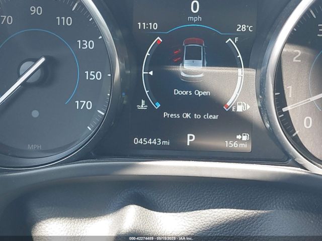 SADCJ2BV4HA884503 Jaguar F-pace 35t Premium
