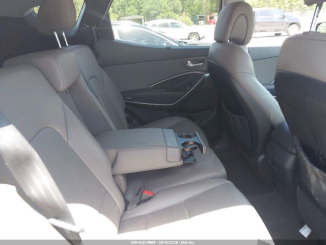 5NMZU3LB3HH031040 Hyundai Santa Fe Sport 2.4l