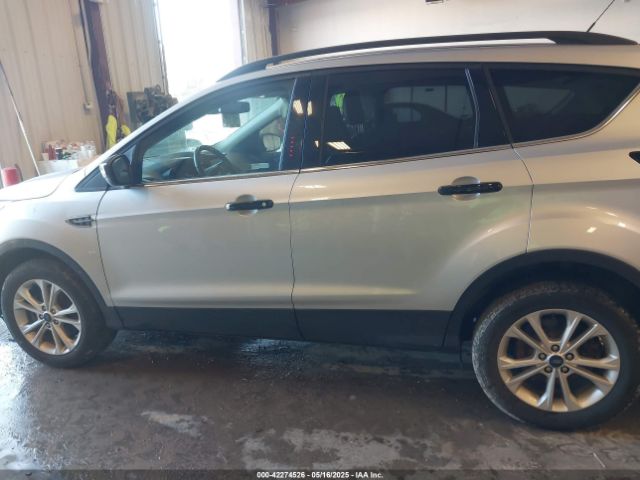1FMCU9HD1KUA52418 Ford ESCAPE SEL