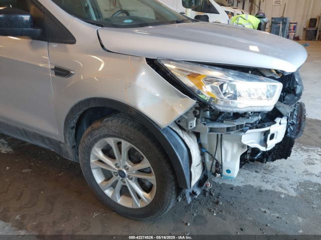 1FMCU9HD1KUA52418 Ford ESCAPE SEL