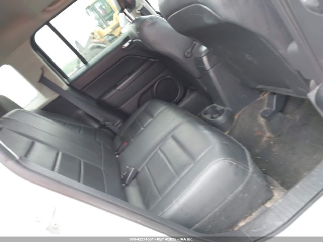 1C4NJPFA9GD537013 Jeep Patriot High Altitude Edition