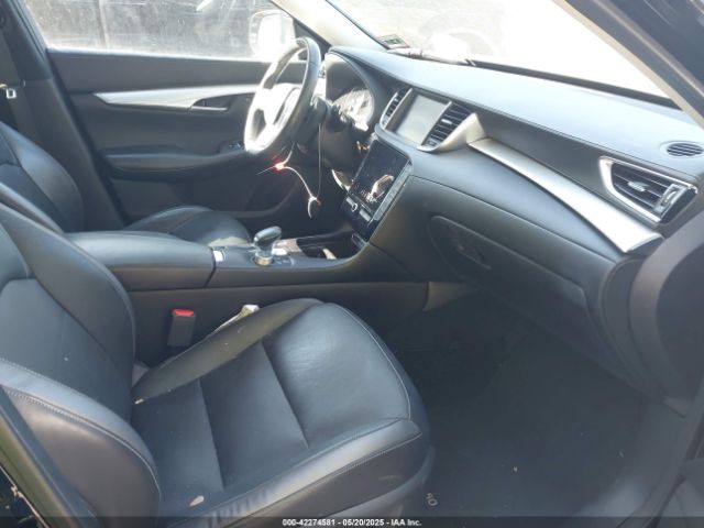 2019 INFINITI QX50 3PCAJ5M32KF123757 Photo 4