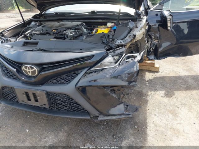 4T1B11HK0JU039078 Toyota CAMRY SE