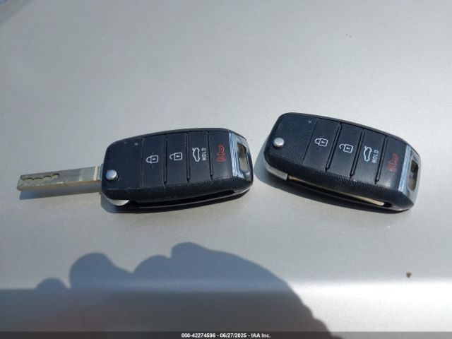 2021 KIA RIO 3KPA24AD8ME366096 Photo 10
