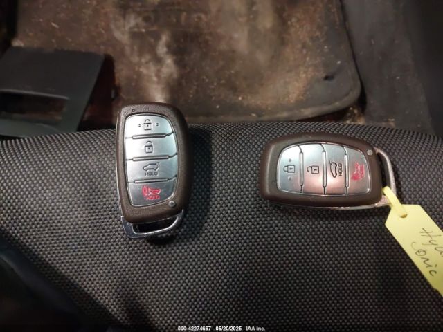 KMHC65LC9JU068768 Hyundai Ioniq Hybrid Blue