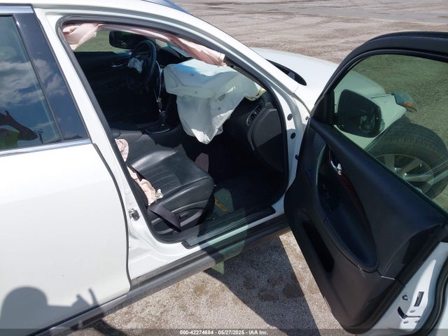 JN1BJ0RP0HM385637 Infiniti 2017
