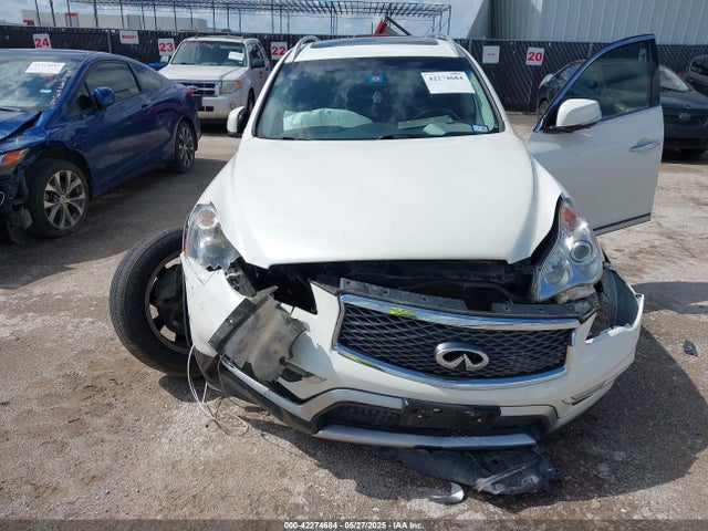 JN1BJ0RP0HM385637 Infiniti 2017
