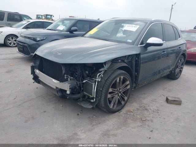 2018 AUDI SQ5 WA1C4AFY8J2112081 Photo 1
