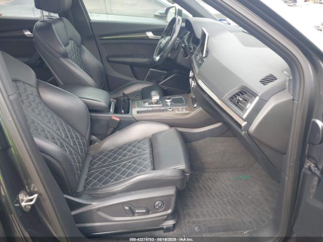 2018 AUDI SQ5 WA1C4AFY8J2112081 Photo 4