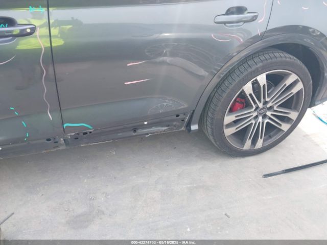 2018 AUDI SQ5 WA1C4AFY8J2112081 Photo 5