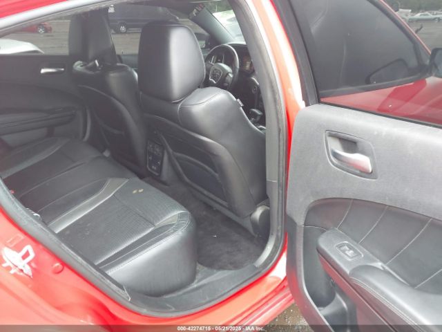 2C3CDXHGXGH333232 Dodge Charger Sxt