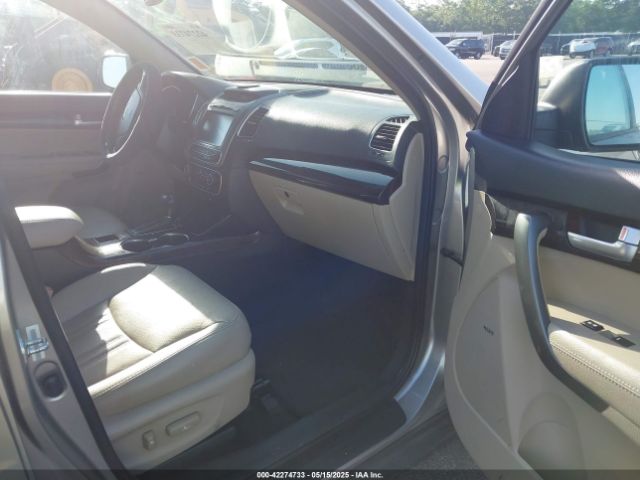 5XYKUDA78FG559492 KIA Sorento Ex V6