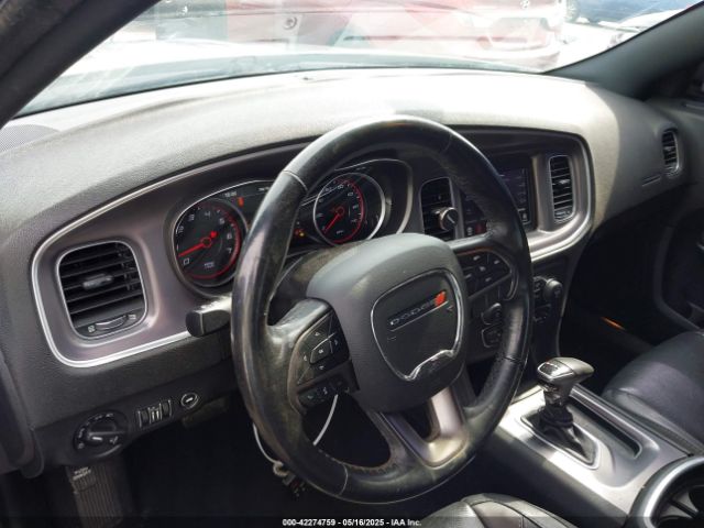 2C3CDXBG8KH643736 Dodge Charger Sxt Rwd