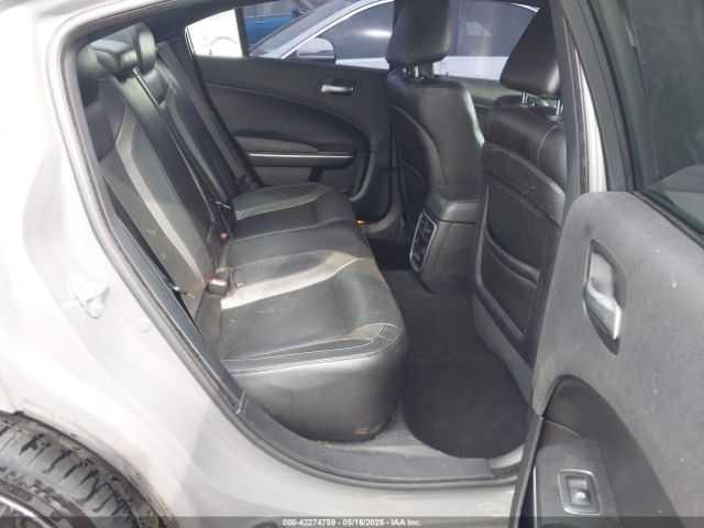 2C3CDXBG8KH643736 Dodge Charger Sxt Rwd