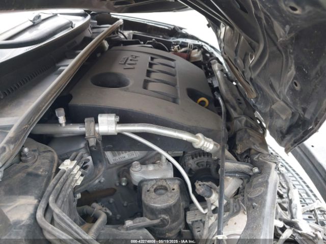 2T1BURHE4HC843864 Toyota COROLLA SE