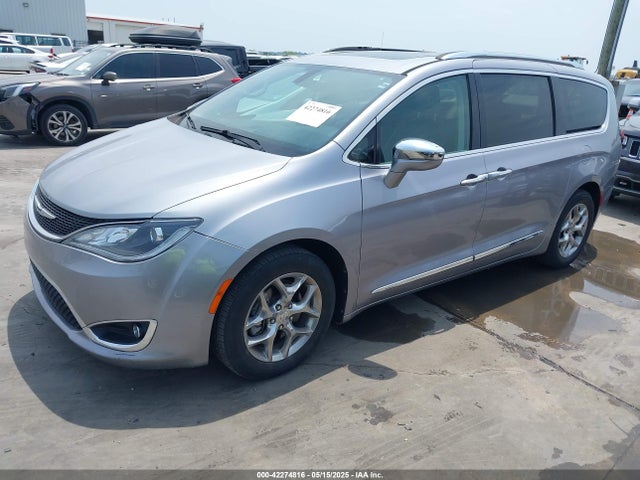 2C4RC1GG2JR232677 Chrysler Pacifica Limited