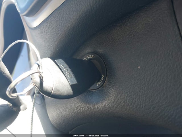 1C4PJLCB6GW159039 Jeep Cherokee Latitude