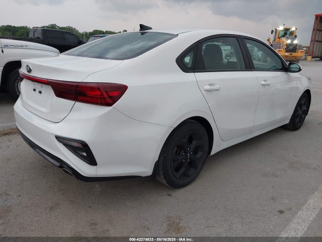 3KPF24AD9KE085542 KIA Forte Lxs