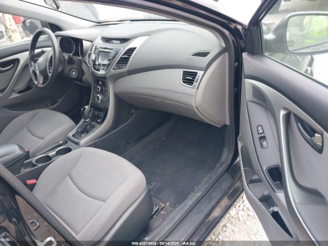 KMHDH4AE2FU260070 Hyundai ELANTRA SE