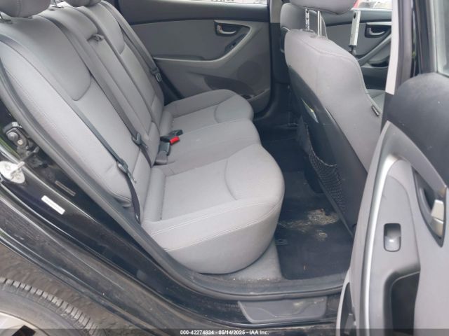 KMHDH4AE2FU260070 Hyundai ELANTRA SE