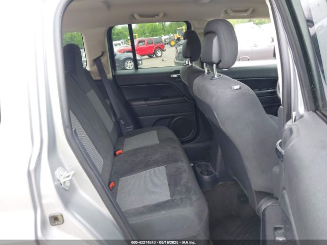 1C4NJRBB8HD122051 Jeep Patriot Sport 4x4