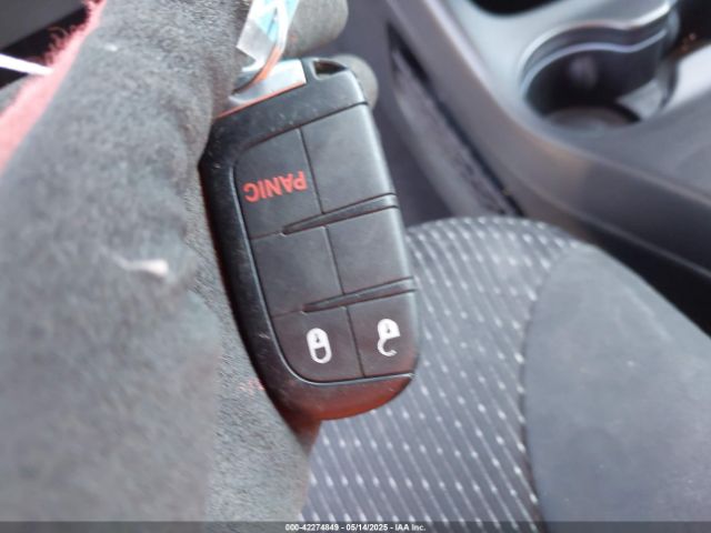 3C4PDDBG2FT715605 Dodge 2015