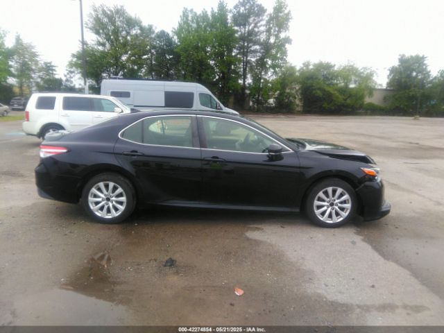 JTNB11HK6J3000288 Toyota CAMRY LE