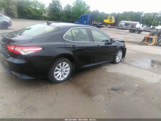 JTNB11HK6J3000288 Toyota CAMRY LE