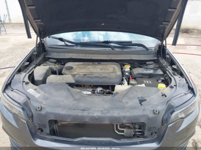 1C4TJLLB7KD264787 Jeep Cherokee